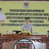 PNS Minsel Terima Tanda Jasa dan SK Pengangkatan PNS Dari Bupati “Tetty”