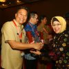Walikota “JFE” Terima Piala Terbaik l Penghargaan Pembangunan 2019 Se-Sulut Dalam Kegiatan Musrembang.