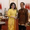 Bupati Tetty Hadiri Penyerahan Sertifikat Oleh President RI