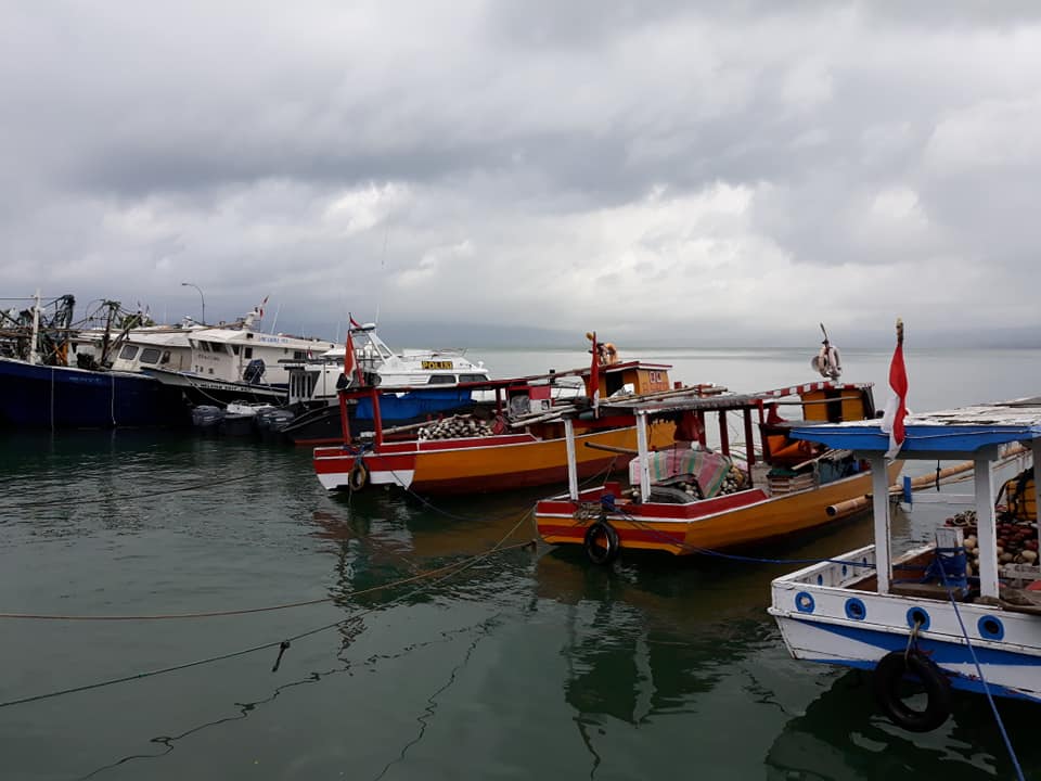 Tampak Perahu Nelayan yang terparkir di Komplex Dinas Kelautan dan Perikanan